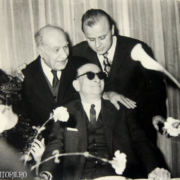 Nichifor Crainic, fiica Nini Fortuna, Radu Gyr, Nedic Lemnaru – aniversarea a 80 de ani, 23 decembrie 1969, restaurantul Bucur, via Marturisitorii.Ro