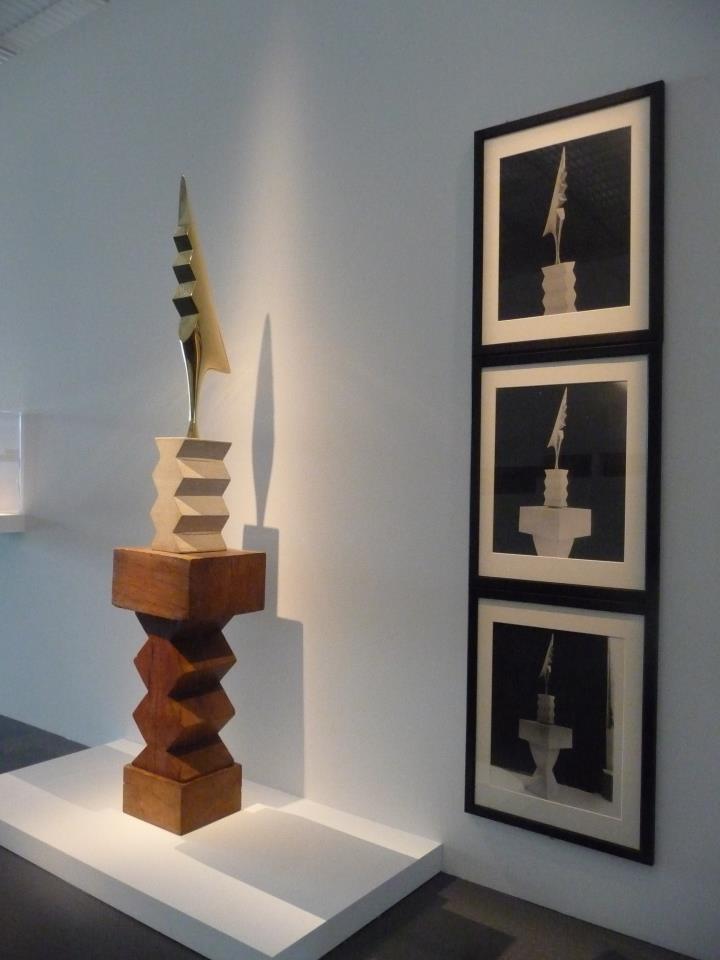 „Cocoșul”, de Constantin Brâncuși „Cocoșul”, de Constantin Brâncuși