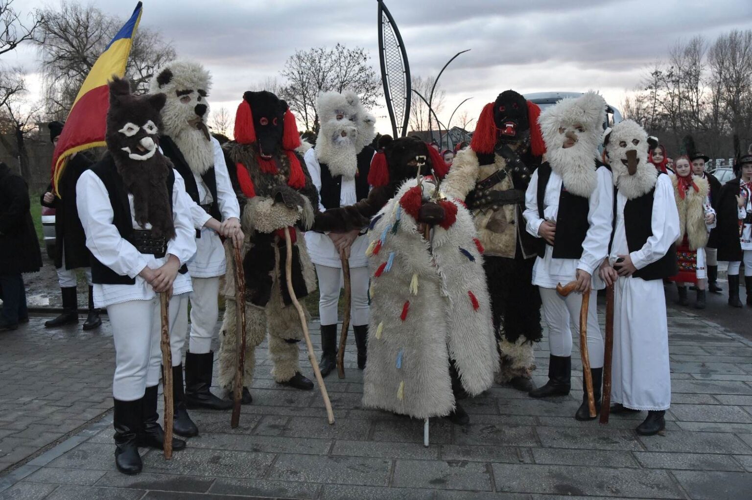 datini romanesti datini romanesti